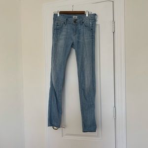 Hudson Light Wash Skinny Jeans 27